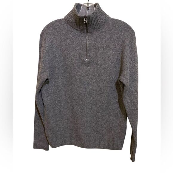 J.Crew Quarter Zip Gray Merino Wool Blend Mock Neck Fisherman Sweater SZ Medium - Picture 2 of 8